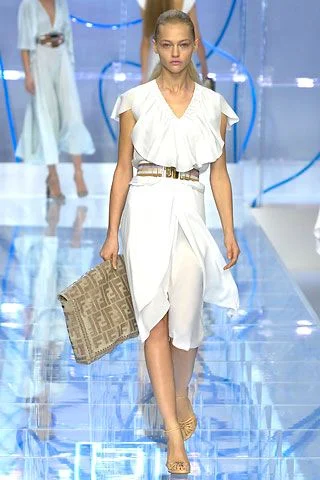 Look 12